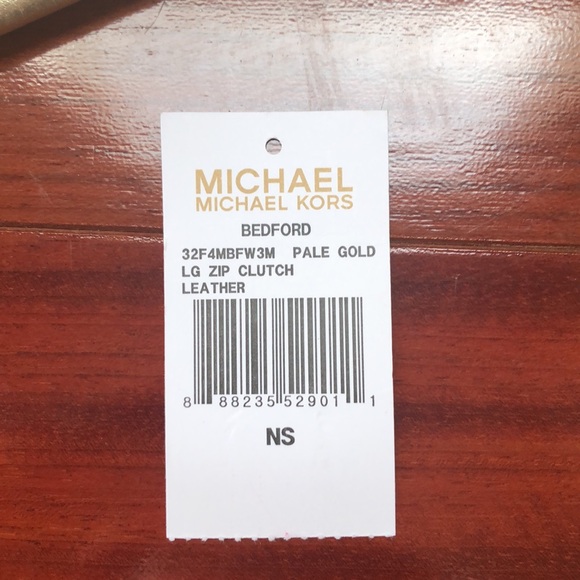 NWT Gold Michael Kors Zip Clutch - Picture 8 of 8